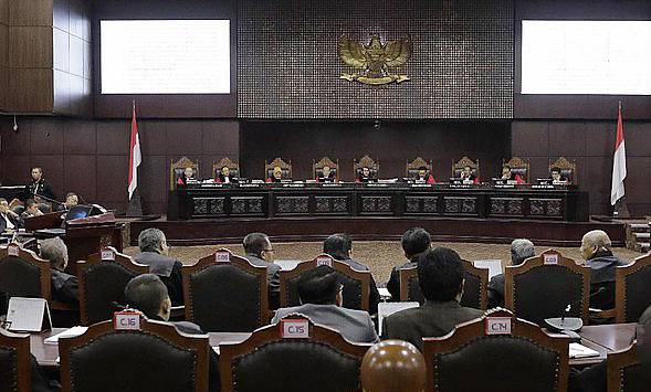 
Foto Ilustrasi. MK menolak permohonan uji materiil yang diajukan eks penyidik KPK Novel Baswedan dkk soal syarat minimum usia calon pimpinan KPK. (CNNIndonesia/AdhiWicaksono)
