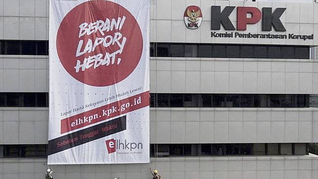 Komisi Pemberantasan Korupsi menyatakan sebanyak 1.325 dari 1.432 Laporan Harta Kekayaan Pejabat Negara (LHKPN) bakal calon kepala daerah sudah lengkap, sementara lainnya belum. (AntaraFoto/HafidzMubarakA)