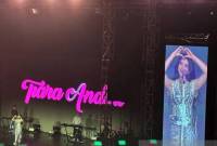 Penyanyi Tiara Andini saat menjadi penampil pembuka dalam konser Secret Number di Jakarta bertajuk 