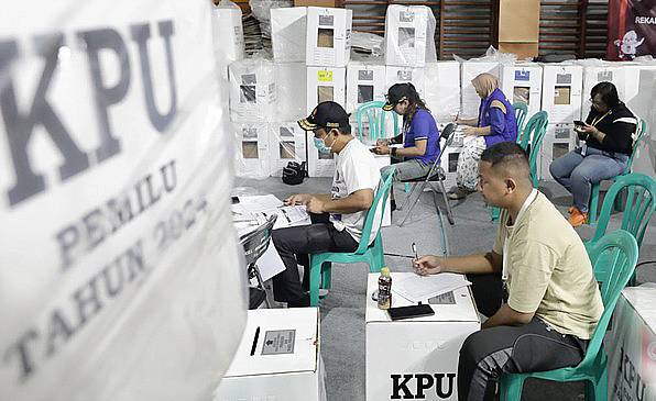 Foto Ilustrasi. KPU membuka pendaftaran anggota KPPS Pilkada 2024 mulai 17-28 September 2024. (CNNIndonesia/SafirMakki)