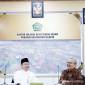 Kasatgas 2 Direktorat Jejaring Pendidikan KPK RI Jermia Tjahjono Djati (kanan) dan Kepala Kanwil Kemenag Kalsel H Muhammad Tambrin saat melakukan pertemuan terkait pendidikan antikorupsi di lingkungan madrasah di Kantor Kanwil Kemenag Kalsel, Kota Banjarmasin, Selasa.(15/10/2024). (ANTARA/HO-Kemenag Kalsel)