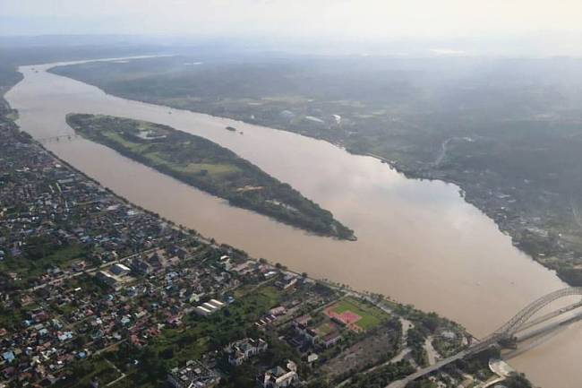 Pulau Kumala di Tenggarong, Kukar, Kaltim, dilihat dari udara, (Antara/ HO Prokom Kukar)