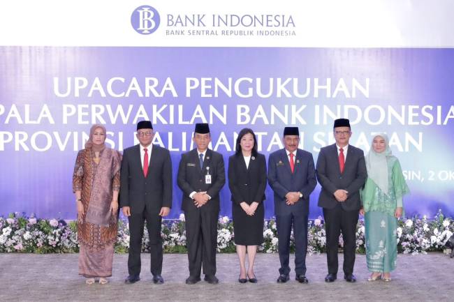 H. Supian hadiri upacara pengukuhan Kepala Perwakilan Bank Indonesia (BI) Provinsi Kalsel bertempat di Aula Pangeran Antasari Lantai 6 Kantor Perwakilan BI, Selasa (2/10/24). (SuarIndonesia/Ist)