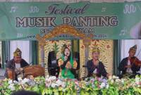 Lomba Festival Musik Panting se-Banua Enam.(Foto :Mc.Balangan)