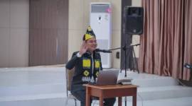 Penampilan bakat broadcasting salah satu peserta Pemilihan Nanang Galuh Balangan 2024.(Foto :Mc.Balangan)