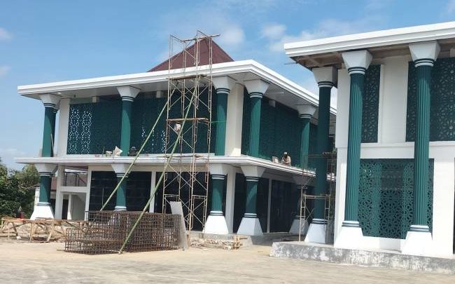 Gedung Dekranasda Balangan sudah memasuki tahap Finishing.(Foto :Mc.Balangan)