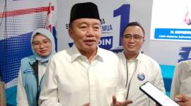Pengukuhan tim pemenangan pasangan Calon Gubernur dan Wakil Gubernur Kalsel, nomor urut 1, Muhidin-Hasnuryadi resmi, Selasa (15/10/2024) malam (SuarIndonesia/HM)