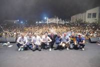 Band Bagindas usai tampil di KPU Fest Balangan 2024 (SuarIndonesia/Mc.Balangan