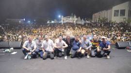 Band Bagindas usai tampil di KPU Fest Balangan 2024 (SuarIndonesia/Mc.Balangan