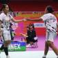 Pasangan ganda putri Indonesia Isyana Syahira Meida/Rinjani Kwinara Nastine melaju ke semifinal Kejuaraan Dunia Junior 2024 sekaligus mengamankan satu medali setelah mengalahkan pasangan tuan rumah Liu Yuan Yuan/Wang Dao melalui dua gim langsung pada pertandingan perempat final yang berlangsung di Nanchang International Sports Center Gymnasium, Jumat, (11/10/2024). (SuarIndonesia/ANTARA/HO-PP PBSI/pri.