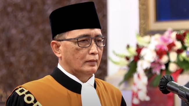 Hakim agung Sunarto resmi terpilih sebagai Ketua Mahkamah Agung periode 2024-2029, menggantikan Muhammad Syarifuddin. (Tangkapan layar youtube Sekretariat Presiden)