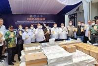 Rumah mewah di Serang, Banten, dijadikan laboratorium tersembunyi untuk memproduksi obat keras jenis Hexymer, Paracetamol Caffein Carisoprodol atau PCC, Tramadol dan Trihexphenidyl, di grebek BNN RI. (detikcom/Bahtiar)