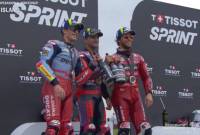 Podium Juara Sprint Race MotoGP Australia 2024. (Screenshot: @MotoGP Live)