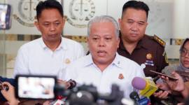 Kapuspenkum Kejaksaan Agung Dr Harly Siregar SH MHum saat memberikan keterangan di depan awak media. (Foto: Istimewa)