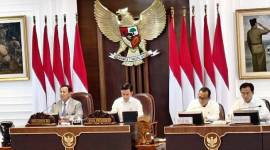 Presiden Prabowo Subianto memimpin sidang kabinet paripurna di Kantor Presiden, Jakarta, Rabu (6/11/2024). (ANTARA/Yogi Rachman)