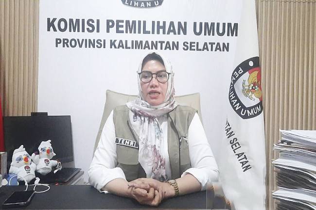 Ketua KPU Kalsel Andi Tenri Sompa. (ANTARA/Firman)