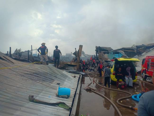 Lokasi Golden 10 House di Jalan Belitung Darat, Kelurahan Kuin Cerucuk, Kecamatan Banjarmasin Barat. yamng terbakar, pada Sabtu (2/11/2024) malam sekitar pukul 22.15 WITA. (SuarIndonesia/Ist)