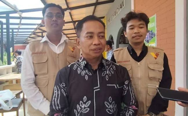 Komisioner KPU Provinsi Kalsel, Arif Mukhyar,