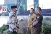 Ketua DPRD Kalsel H Supian HK (berkopiah)
