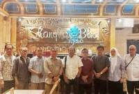 Pertemuan jajaran PWI Pusat dengan perwakilan Pemerintah Provinsi Kalsel di Kebon Sirih, Jakarta Pusat, pada Senin (18/11/2024) malam. (SuarIndonesia/Ist)