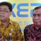 Kepala Dinas Kominfo Kalsel Muhamad Muslim (kiri) dan Ketua PWI Kalsel, Zainal Helmie