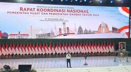 Wakil Presiden (Wapres) Gibran Rakabuming Raka menutup Rapat Koordinasi Nasional (Rakornas) Penyelenggaraan Pemerintahan Daerah (Garpemda) Tahun 2024, di Sentul International Convention Center (SICC) Bogor, Jawa Barat, Kamis (7/11/2024). (Okezone/Binti Mufarida)
