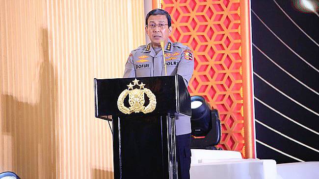 Kapolri Jenderal Listyo Sigit Prabowo resmi menunjuk Komjen Ahmad Dofiri sebagai Wakapolri baru pada Selasa (12/11/2024). (Arsip Polri)