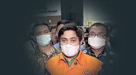 
Mantan Bupati Tanah Bumbu, Mardani H Maming, ditetapkan sebagai tersangka kasus dugaan suap terkait pemberian izin tambang. (detikcom/M Hanafi A)