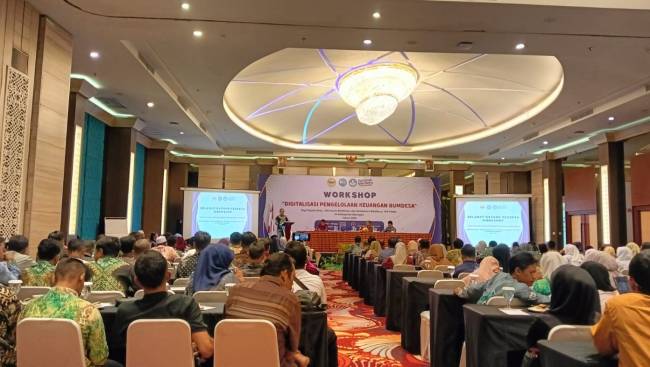 Pembukaan Workshop Digitalisasi Pengelolaan Keuangan BUMDes untuk Kepala Desa, Sekretaris BUMDes, dan Bendahara BUMDes.- Foto:Mc.Balangan