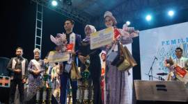 Muhammad Ahadi dan Laila Munajat dinobatkan sebagai Putra dan Putri Pariwisata Kabupaten Balangan 2024.