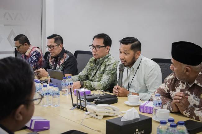 KOMISI II Dukung Tumbuh Kembang Bank Kalsel Cabang Jakarta
