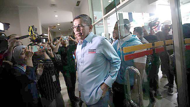 Anggota Komisi III DPR duga polisi tembak warga di Palangkaraya karena ingin beli narkoba. (CNNIndonesia/Adi Ibrahim)