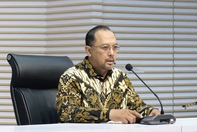 
Juru Bicara Komisi Pemberantasan Korupsi Tessa Mahardhika Sugiarto berikan keterangan kepada wartawan di Gedung Merah Putih KPK, Jakarta, Jumat (13/12/2024). (ANTARA/Fianda Sjofjan Rassat)