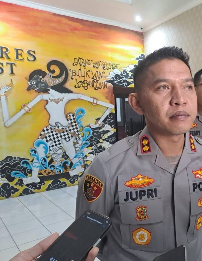 Kapolres HST AKBP Jupri JHP Tampubolon