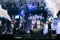 Perhelatan Batulicin Festival (Batfest) 2024 di Pantai Jhonlin, yang baru saja ini sukses digelar sejak 27 Desember 2024 hingga 1 Januari 2025 (SuarIndonesia/Ist)