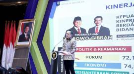 Wakil Menteri Dalam Negeri Bima Arya Sugiarto saat menghadiri acara DKPP RI, di kawasan Tanah Abang, Jakarta, Kamis (30/1/2025). (ANTARA/HO-Puspen Kemendagri)