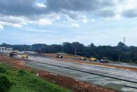 Salah satu tol akses Kota Nusantara, ibu kota Indonesia masih dalam tahap pengerjaan yang ditarget rampung pada tahun ini. (ANTARA/Muhammad SJ)