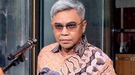 Ketua Komisi Pemberantasan Korupsi (KPK) Setyo Budiyanto berikan keterangan kepada wartawan di Gedung Merah Putih KPK, Jakarta, Selasa (14/1/2025). (ANTARA/Fianda Sjofjan Rassat)