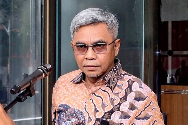 Ketua Komisi Pemberantasan Korupsi (KPK) Setyo Budiyanto berikan keterangan kepada wartawan di Gedung Merah Putih KPK, Jakarta, Selasa (14/1/2025). (ANTARA/Fianda Sjofjan Rassat)