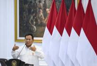 Presiden Prabowo Subianto memberikan arahan saat memimpin sidang kabinet paripurna di Kantor Presiden, Jakarta, Rabu (22/1/2025). Dalam sidang kabinet paripurna tersebut Presiden Prabowo Subianto memuji kinerja Kabinet Merah Putih yang telah bekerja selama tiga bulan. (ANTARA FOTO/Hafidz Mubarak A)