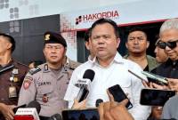 Mantan Direktur Jenderal Imigrasi Ronny Frangky Sompie diperiksa penyidik Komisi Pemberantasan Korupsi (KPK) soal perlintasan buronan kasus korupsi Harun Masiku (HM) di Gedung Merah Putih KPK, Jakarta, Jumat (3/1/2026). (ANTARA/Fianda Sjofjan Rassat)