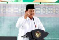 Presiden RI Prabowo Subianto pembukaan Kongres XVIII Muslimat Nahdlatul Ulama di Surabaya, Jawa Timur, Senin (10/2/2025). (ANTARA/YouTube Sekretariat Presiden)