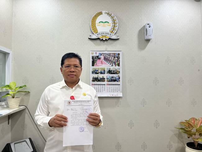 Sekretaris DPRD, M. Jaini, S.E., M.A.P