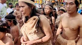 
Foto Ilustrasi - Sejumlah warga Masyarakat Hukum Adat (MHA) Punan Batu Benau di Desa Sajau, Kecamatan Tanjung Palas Timur, Bulungan saat dihadirkan Pemkab Bulungan untuk mengikuti peringatan Hari Lingkungan Hidup di Kebun Raya BUndayati, Tanjung Selor, Bulungan 2024 lalu. (ANTARA/Muhammad Arfan)