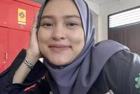 Wenny Myzon atau Dwi Citra Weni yang viral sindir pegawai honorer gunakan BPJS akhirnya dipecat PT Timah Tbk. (Facebook/Ghina Myzon Wenny)