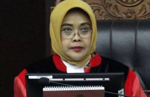 Hakim Konstitusi Enny Nurbaningsih