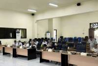 Sejumlah perwakilan perangkat daerah Pemkab HST saat mengikuti rapat kerja bersama Komisi I DPRD HST membahas tenaga honorer di Barabai, Hulu Sungai Tengah, Kalimantan Selatan, Rabu (5/2/2025). (ANTARA/M Dayat)