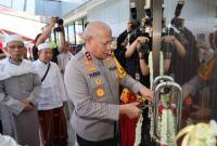 KAPOLDA Kalimantan Selatan, Irjen Pol Rosyanto Yudha Hermawan SIK SH MH meresmikan Gedung Presisi 2 Direktorat Reserse Kriminal Umum (Reskrimum) Polda Kalsel yang berada di Banjarbaru, Senin (3/2/2025). (SuarIndonesia)