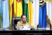 Mendagri Muhammad Tito Karnavian pada Rapat Koordinasi Pengendalian Inflasi Daerah dirangkaikan dengan Pembahasan Persiapan Angkutan Lebaran Tahun 2025 di Gedung Sasana Bhakti Praja Kantor Pusat Kemendagri, Jakarta, Senin (17/2/2025). ANTARA/HO-Puspen Kementerian Dalam Negeri.