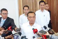 Menteri Sekretaris Negara Prasetyo Hadi dalam wawancara cegat di Lanud TNI AU Halim Perdanakusuma, Jakarta, Kamis (23/1/2025). (Dok
ANTARA/Andi Firdaus)